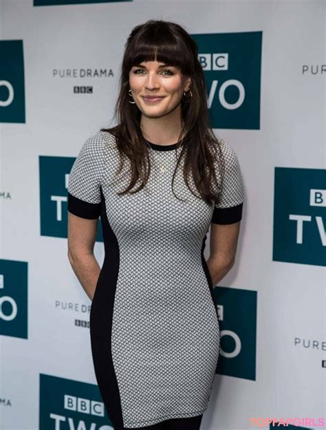 aisling bea naked|Aisling Bea Nude Pics & Videos, Sex Tape